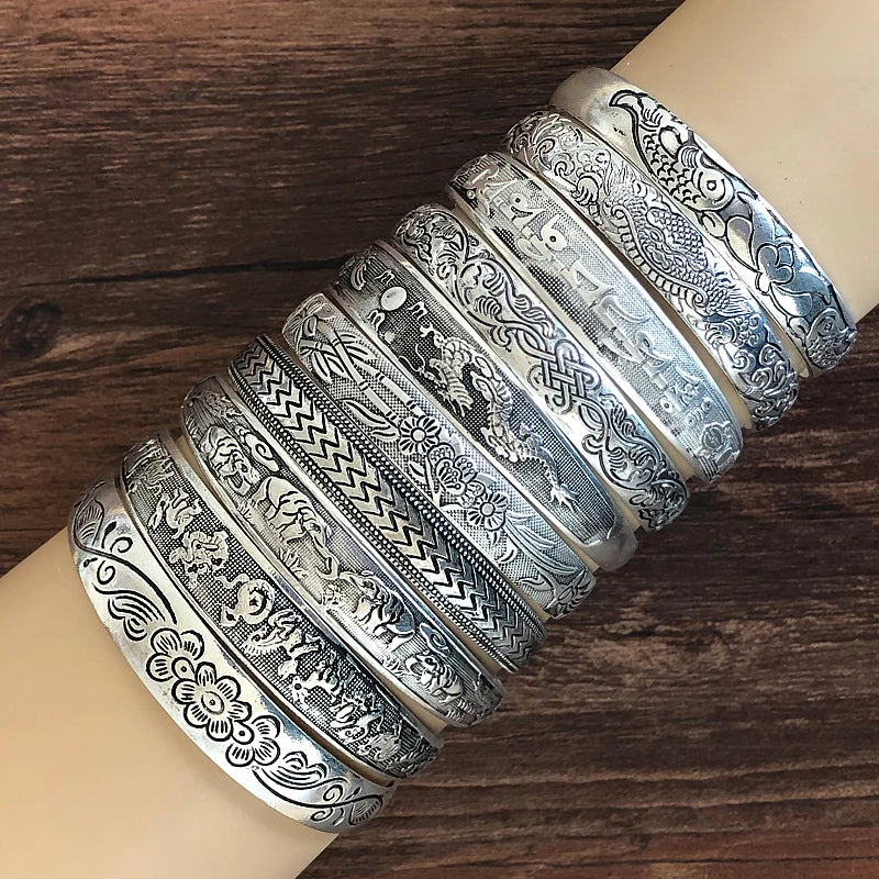 Bracelet sculpture vintage