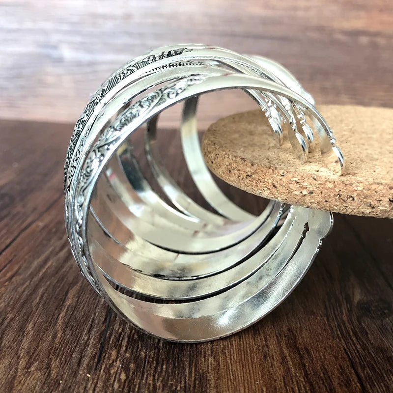 Bracelet sculpture vintage