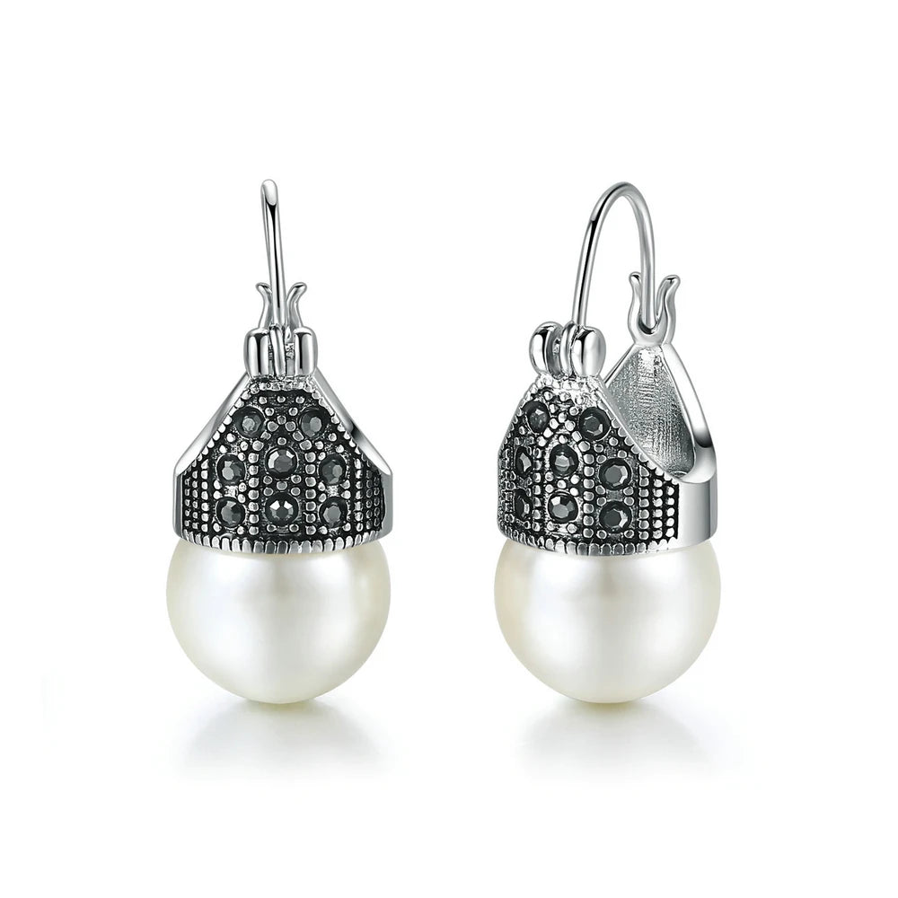 Boucle d'oreille vintage perle