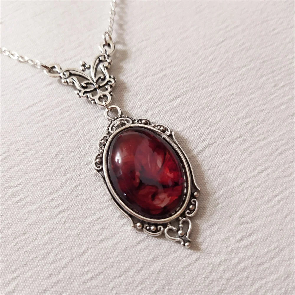 Collier vintage en quartz rouge