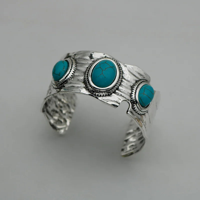 Bracelet vintage avec des pierres précieuses