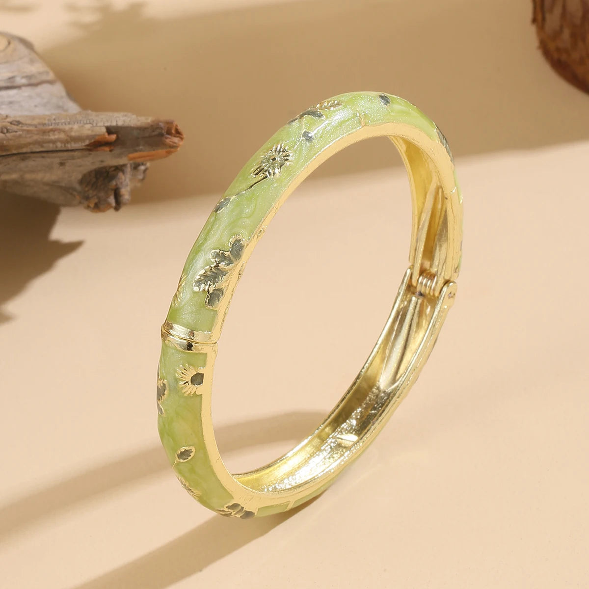 Bracelet vintage à petit fleur
