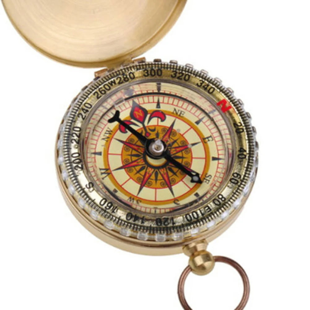 Boussole vintage dorée