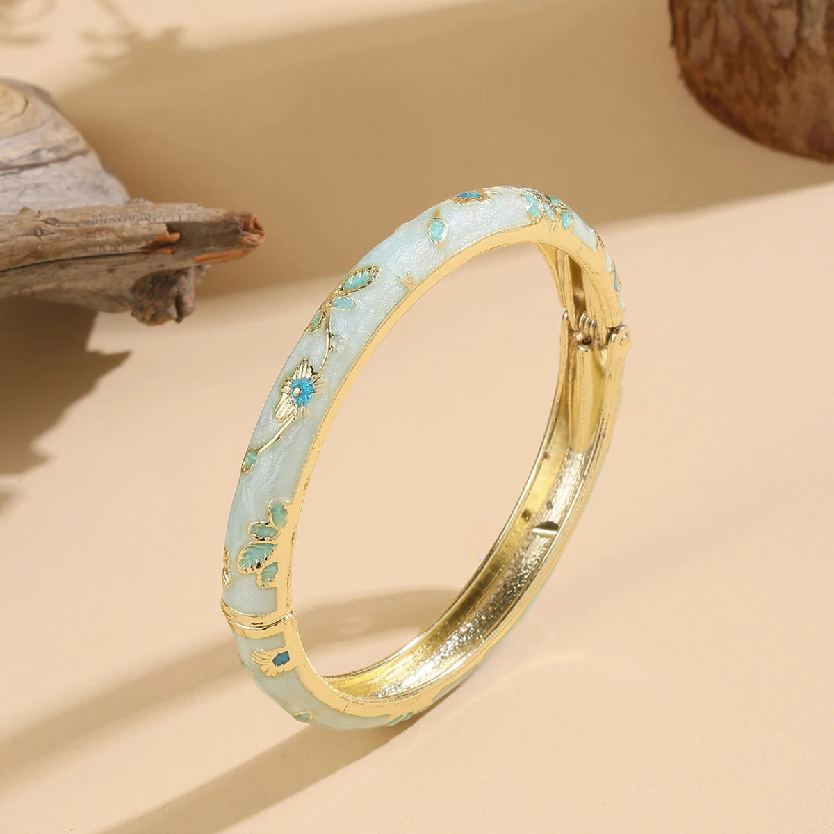 Bracelet vintage à petit fleur