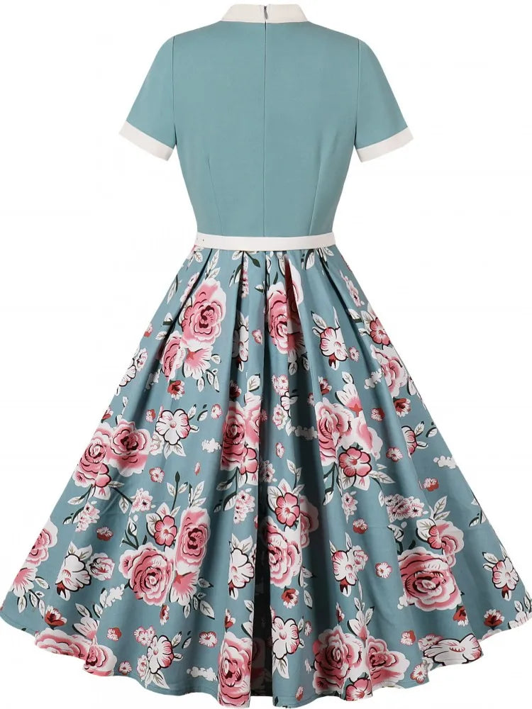 Robe vintage à jupe fleurie