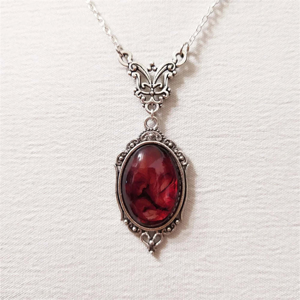 Collier vintage en quartz rouge