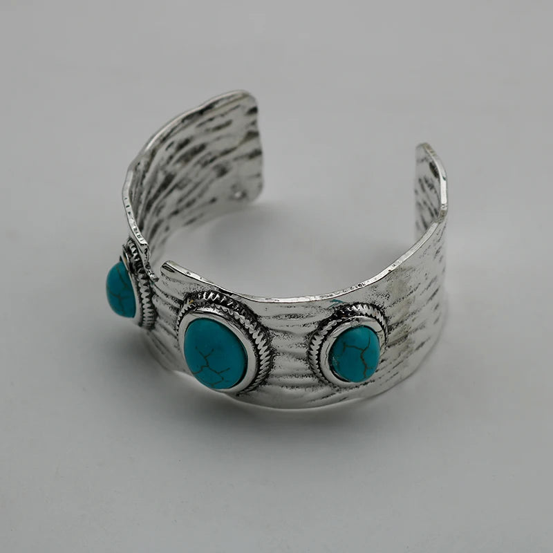 Bracelet vintage avec des pierres précieuses